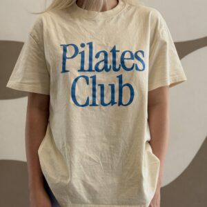 Dámské tričko „Pilates Club“ – oversize, barva apricot